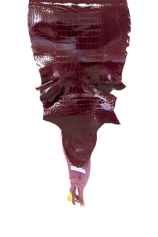 46 cm Grade 1/2 Rubino Glazed Wild American Alligator Leather - Tag: LA16-0026660