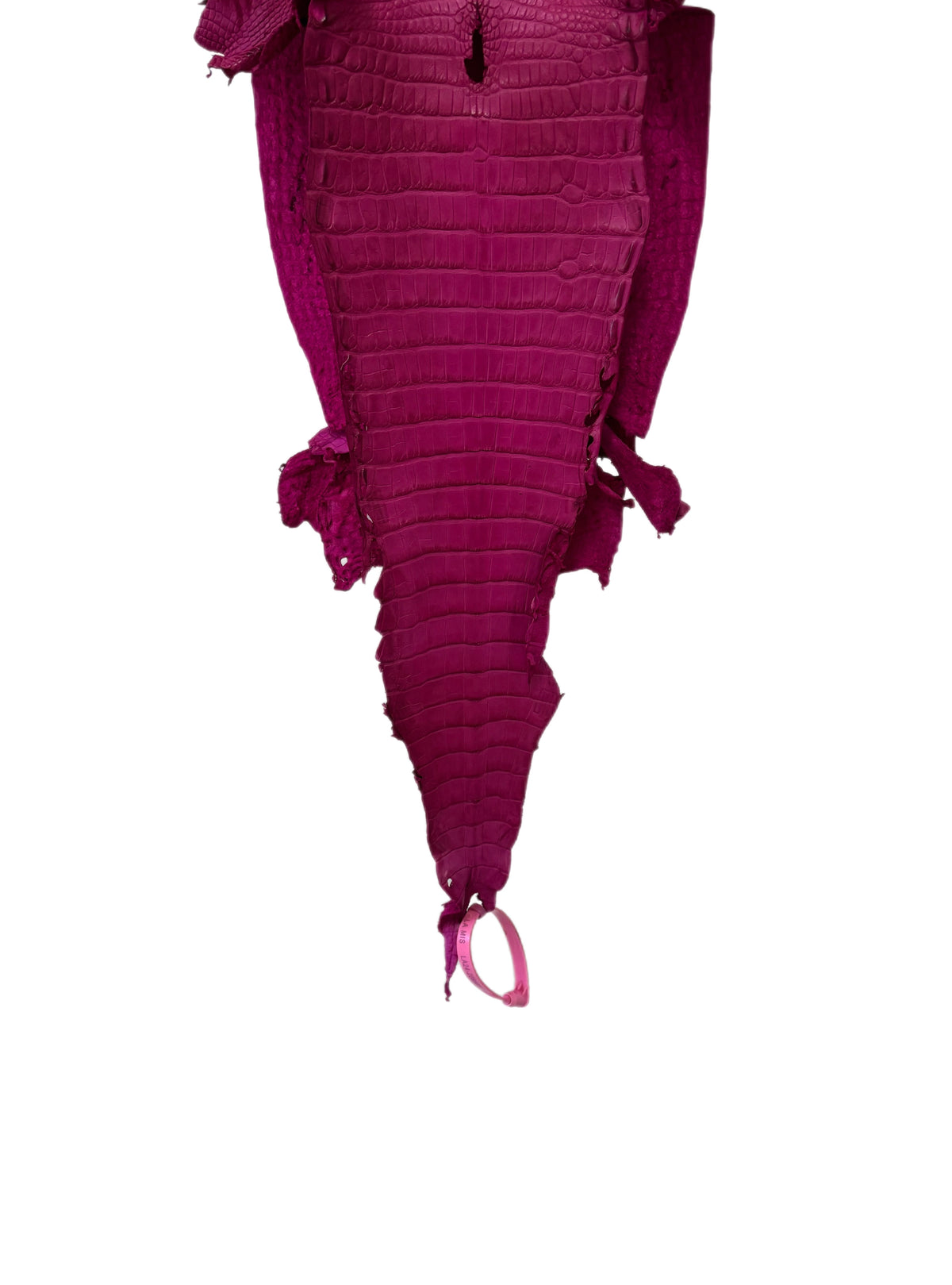 New Color! 23 cm Grade 2/3 Raspberry Matte Farm-Raised American Alligator Leather - Tag: LA24-0228881