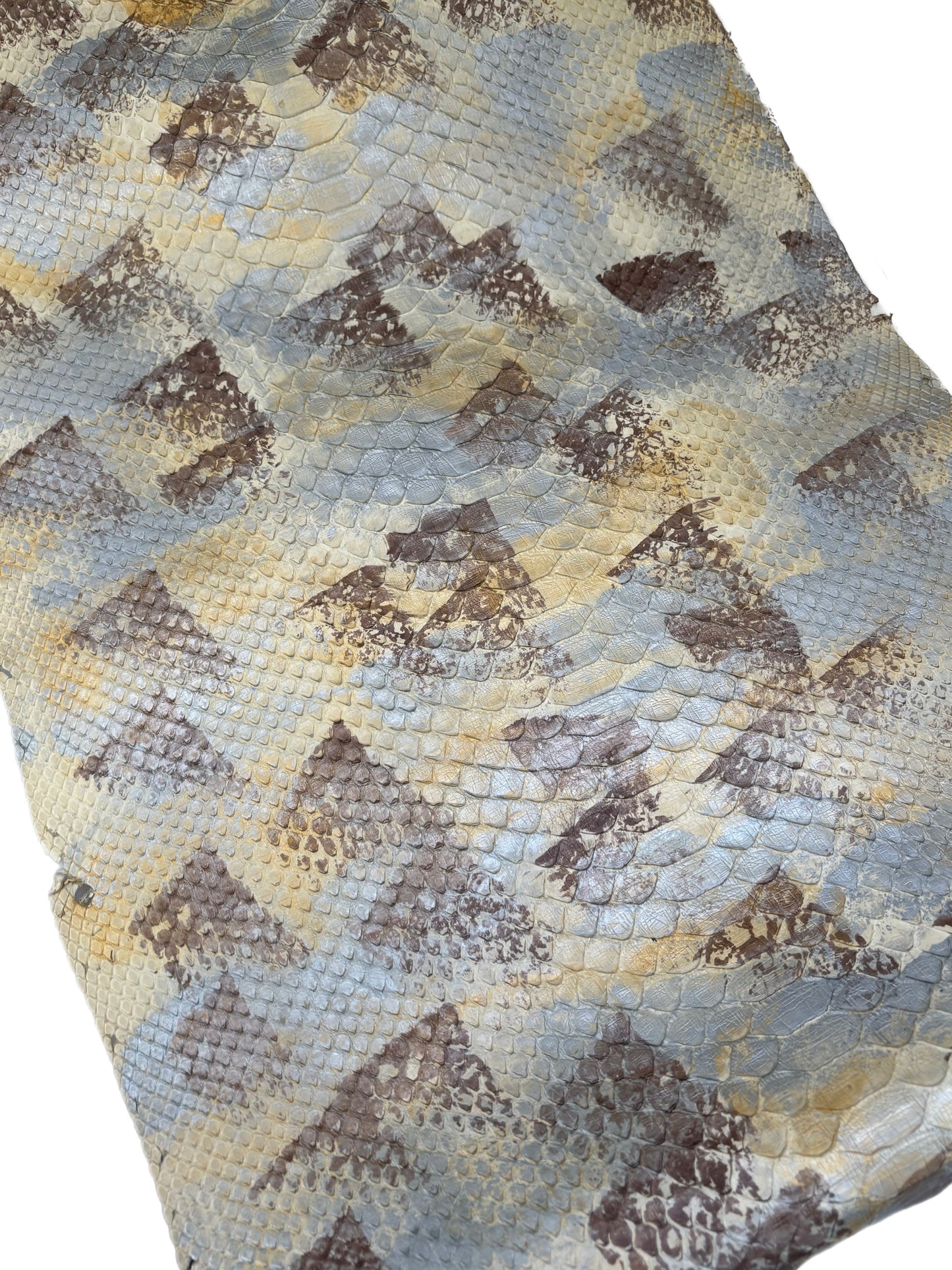 1.75 M Back Cut Grey/Gold/Brown Hand-painted Metallic Python Leather