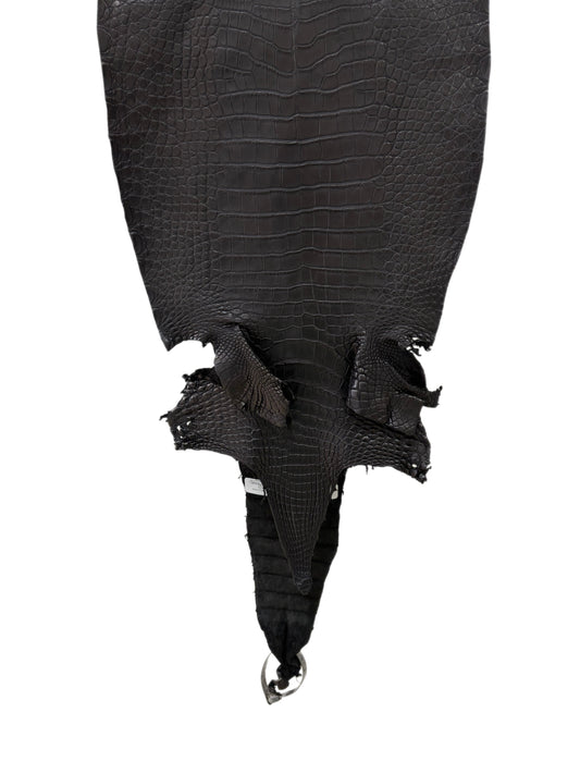 30 cm Grade 2/3 Black Matte Farm-Raised American Alligator Leather - Tag: LA23-0531635