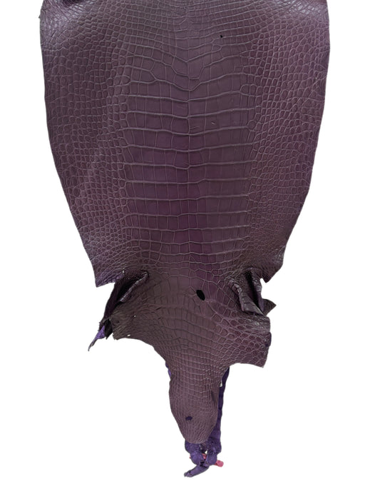 43 cm Grade 3/4 Aubergine Matte Wild American Alligator Leather - Tag: LA23-0001946