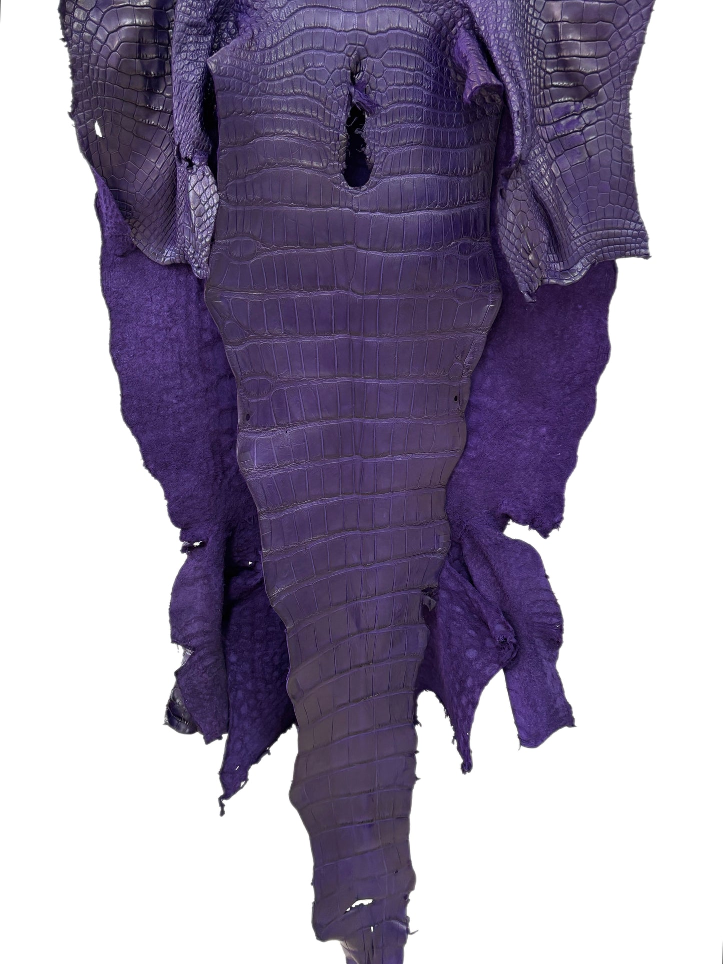 48 cm Grade 3/4 Violet Primavera Matte Wild American Alligator Leather - Tag: MS24-0000666