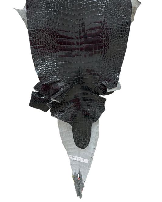 34 cm Grade 2/3 Grey Glazed Farm-Raised American Alligator Leather - Tag: GA14-0021728