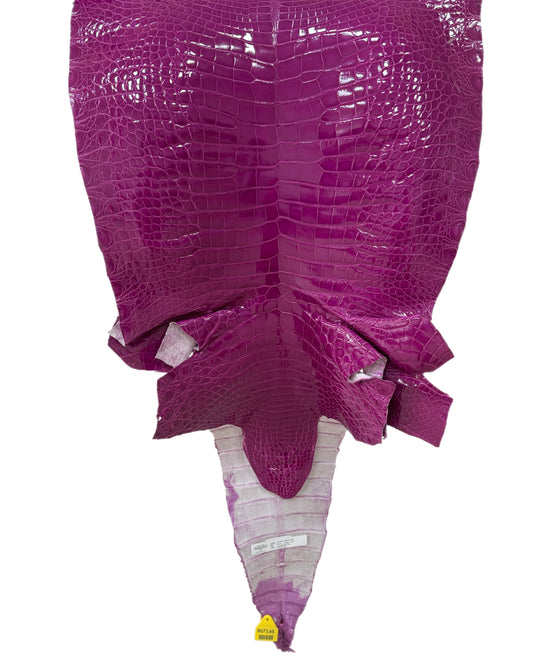 48 cm Grade 2/3 Magenta Glazed Farm Raised American Alligator Leather - Tag: FL14-0003655