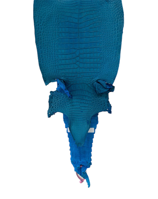 25 cm Grade 2/3 Ultramarine Matte Farm-Raised American Alligator Leather - Tag: FL21-0024651
