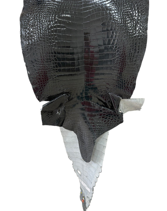44 cm Grade 2/3 Grey Glazed Farm-Raised American Alligator Leather - Tag: GA14-0020746