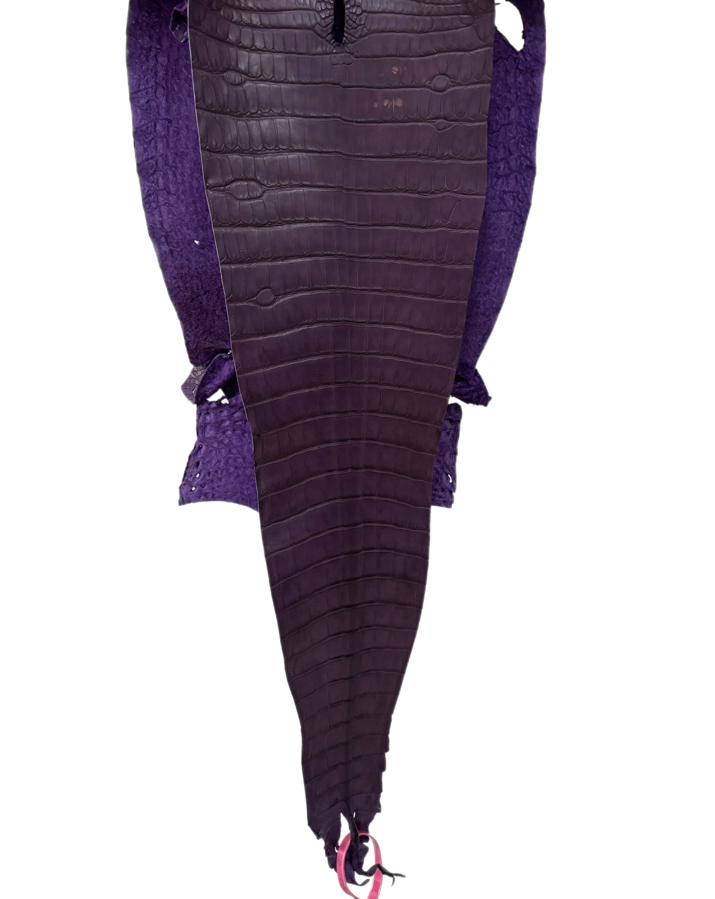 28 cm Grade 4/5 Aubergine Matte Farm-Raised American Alligator Leather - Tag: FL21-0024937