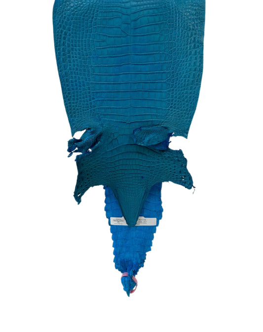 25 cm Grade 3/4 Ultramarine Matte Farm-Raised American Alligator Leather - Tag: FL21-0024756