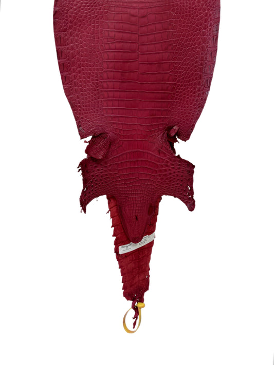 24 cm Grade 3/4 Scarlet Matte Farm-Raised American Alligator Leather - Tag: FL22-0030107