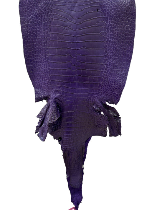 44 cm Grade 2/3 Violet Primavera Matte Wild American Alligator Leather - Tag: LA23-0017974