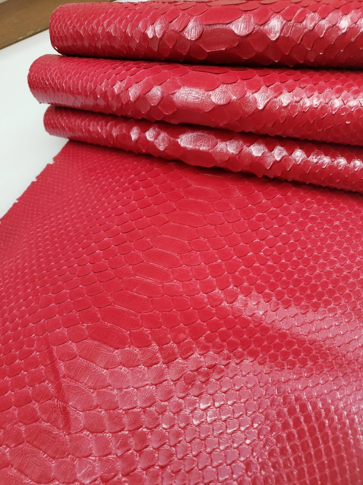 2.2 M Back Cut Red Python Leather