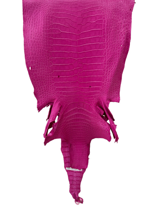 48 cm Grade 3/4 Rosa Matte Wild American Alligator Leather - Tag: LA23-0005174