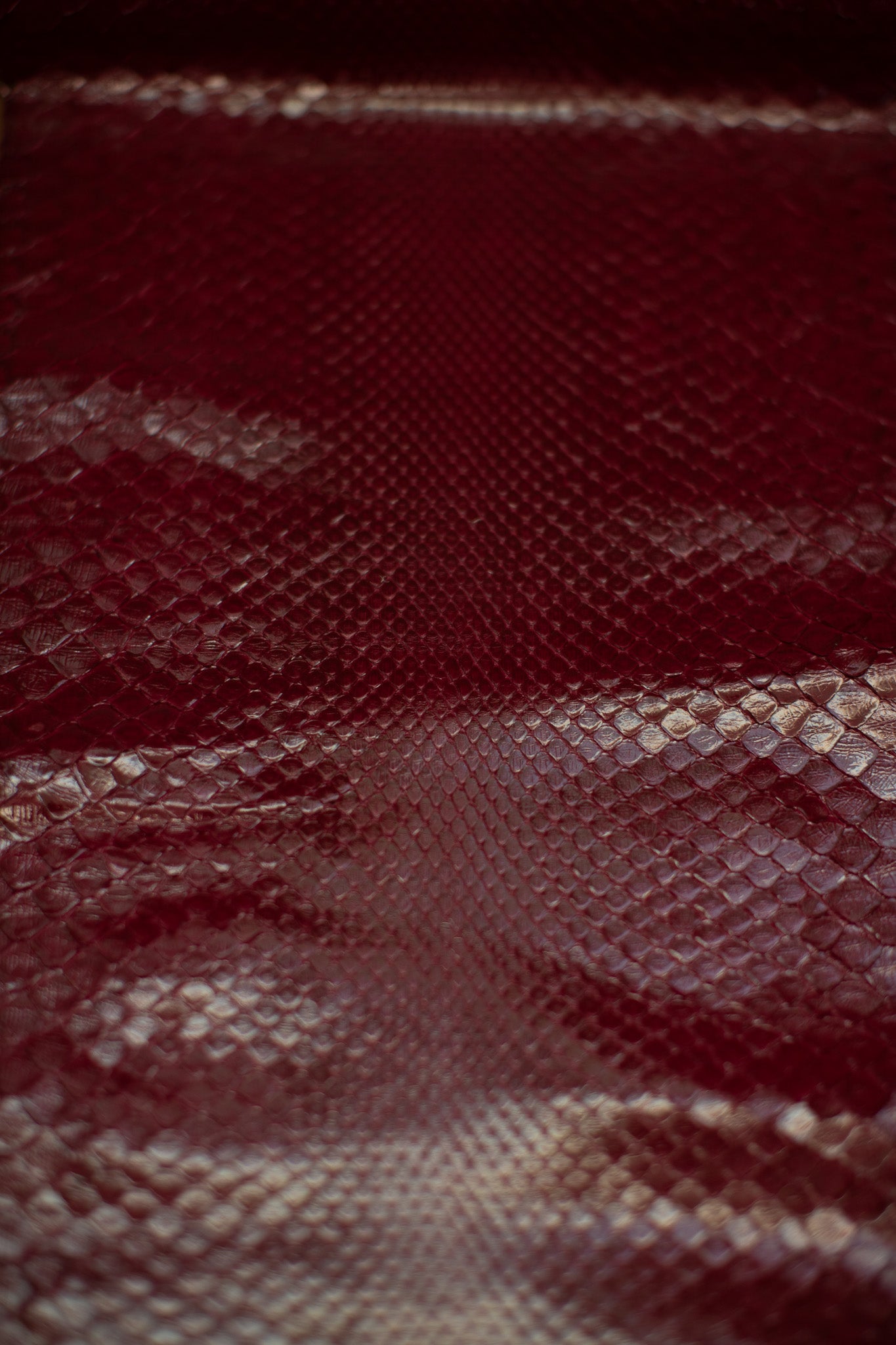 2.6 M Pomegranate Glazed Python Leeather