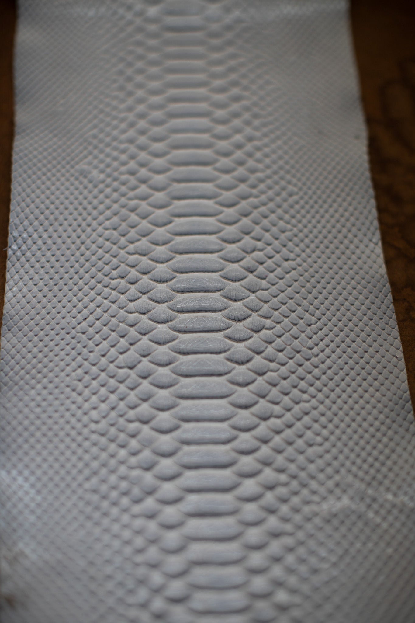 1.6 M Distressed Grey Glazed Python Leather