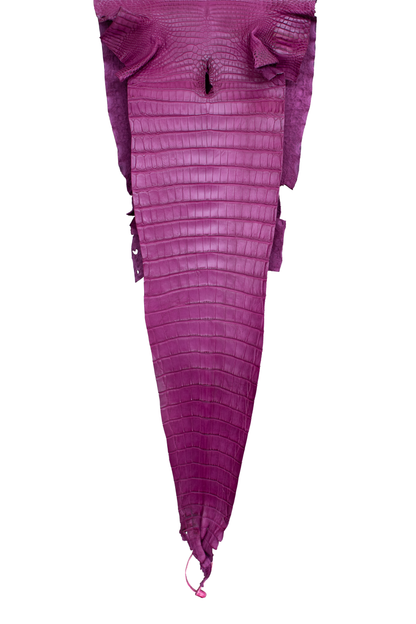 30 cm Grade 3/4 Magenta Matte Farm American Alligator Leather - Tag: FL21-0024236