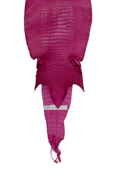 26 cm Grade 2/3 Fuchsia Matte Farm American Alligator Leather - Tag: FL21-0024580