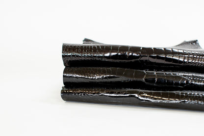 WITHOUT HOLES | 25-29 cm Grade 2/3 Black Glazed Wild American Alligator Belly Leather