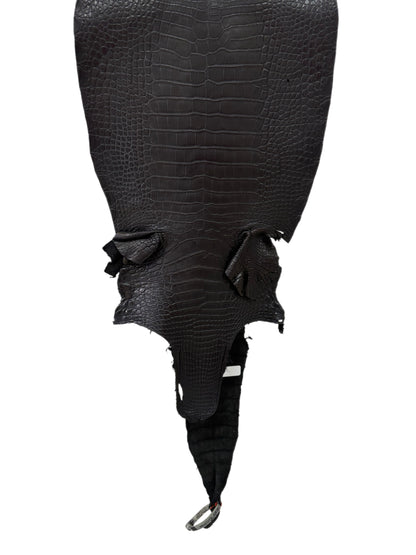 33 cm Grade 2/3 Black Matte Farm-Raised American Alligator Leather - Tag: LA23-0531086