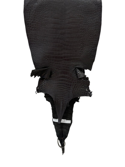 31 cm Grade 2/3 Black Matte Farm-Raised American Alligator Leather - Tag: LA23-0531878