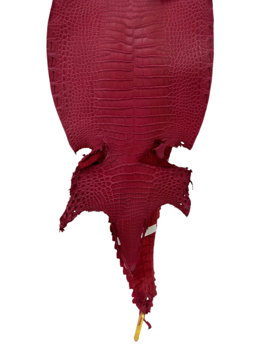 24 cm Grade 4/5 Scarlet Matte Farm-Raised American Alligator Leather - Tag: FL22-0030274