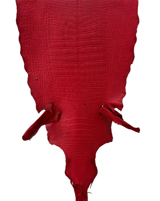 45 cm Grade 4/5 Candy Apple Red Matte Wild American Alligator Leather - Tag: LA22-0038796