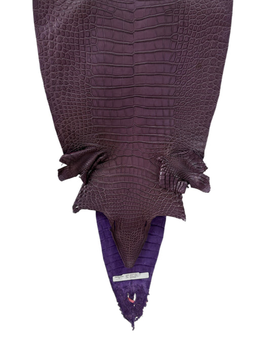 38 cm Grade 2/3 Aubergine Matte Farm-Raised American Alligator Leather - Tag: FL18-0034907