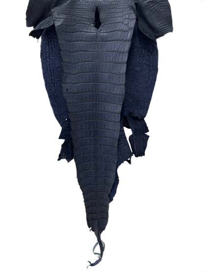 37 cm Grade 1/2 Navy Blue Matte Wild American Alligator Leather - Tag: LA16-0054176