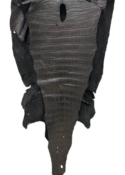50 cm Grade 4/5 Black Matte Wild American Alligator Leather - Tag: LA24-0031494