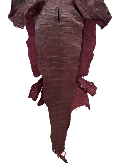 40 cm Grade 2/3 Bordeaux Matte Wild American Alligator Leather - Tag: LA23-0022540