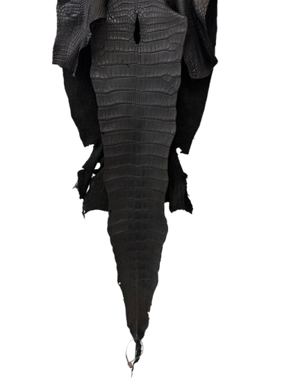 35 cm Grade 4/5 Black Matte Wild American Alligator Leather - Tag: LA18-0031178