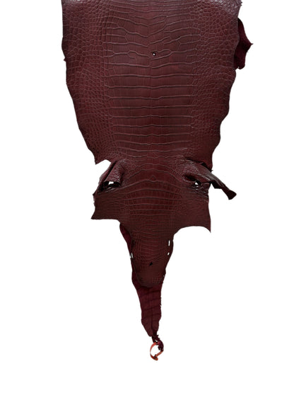 38 cm Grade 2/3 Bordeaux Matte Wild American Alligator Leather - Tag: LA19-0036988