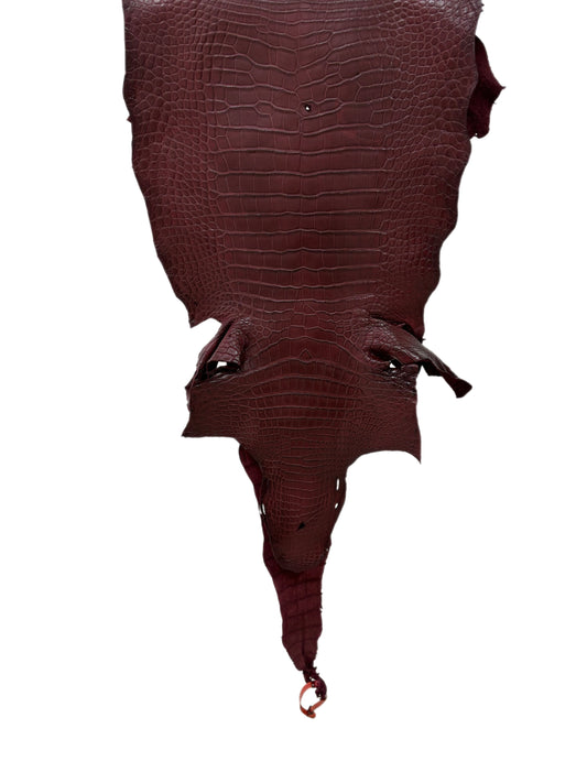 38 cm Grade 2/3 Bordeaux Matte Wild American Alligator Leather - Tag: LA19-0036988
