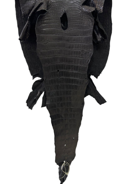 43 cm Grade 3/4 Black Matte Wild American Alligator Leather - Tag: LA23-0038947