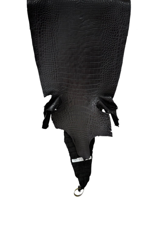35 cm Grade 2/3 Black Matte Farm-Raised American Alligator Leather - Tag: LA25-0311326