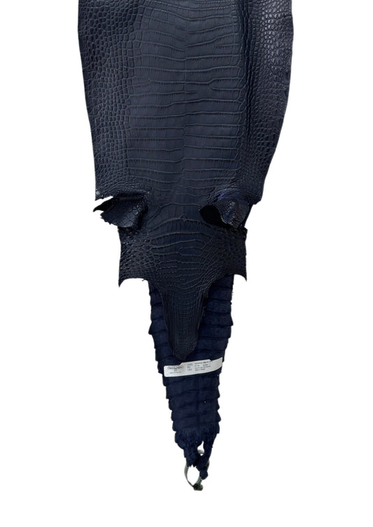 27 cm Grade 1 Navy Blue Matte Farm-Raised American Alligator Leather - Tag: FL22-0030127