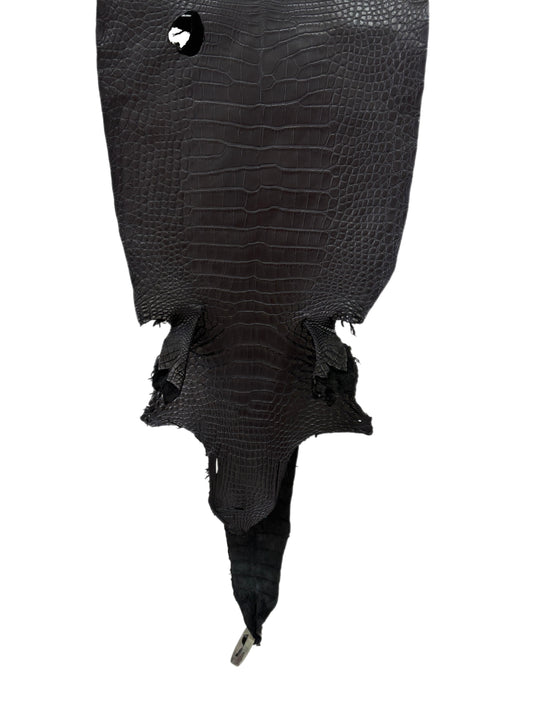 29 cm Grade 2/3 Black Matte Farm-Raised American Alligator Leather - Tag: LA23-0531082