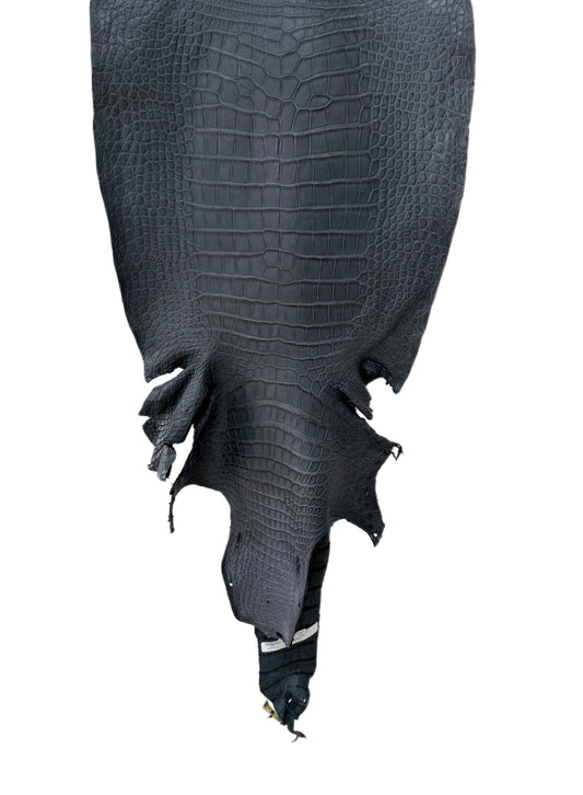 43 cm Grade 2/3 Blue Jean Matte Wild American Alligator Leather - Tag: LA25-0009883