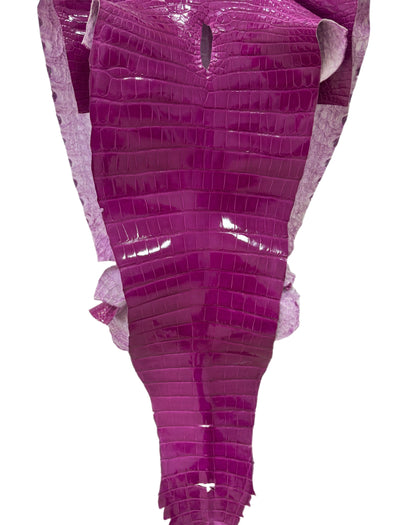 48 cm Grade 1/2 Magenta Glazed Farm American Alligator Leather - Tag: LA13-0059875