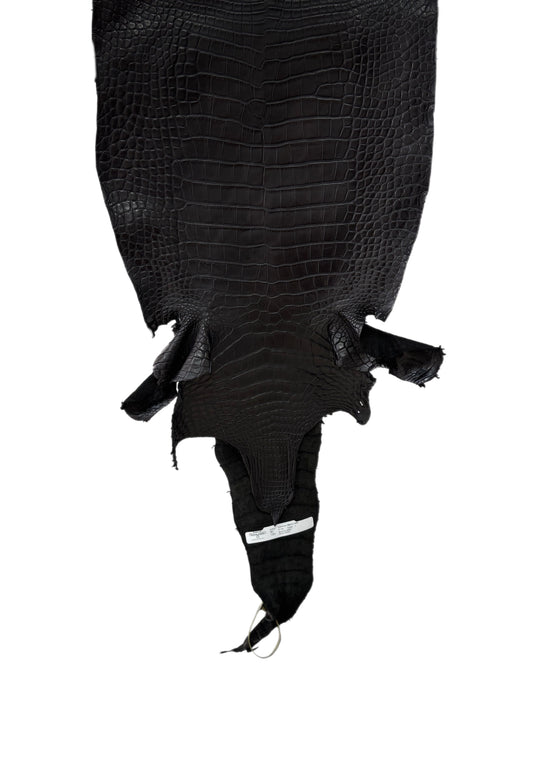 37 cm Grade 1 Black Matte Farm-Raised American Alligator Leather - Tag: LA25-0108982