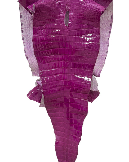 45 cm Grade 3/4 Magenta Glazed Farm Raised American Alligator Leather - Tag: LA12-0136085