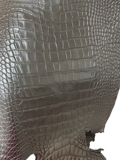 32 cm Grade 1/2 Metallic Black Shimmer Matte Farm-Raised American Alligator Leather - Tag: LA17-0274665