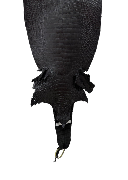 33 cm Grade 1/2 Black Matte Farm-Raised American Alligator Leather - Tag: LA25-0311091