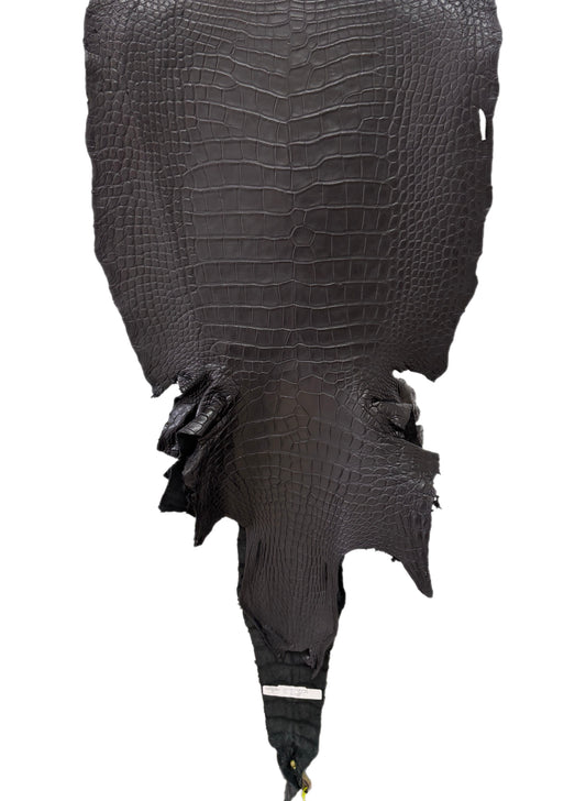 50 cm Grade 2/3 Black Matte Wild American Alligator Leather - Tag: LA22-0018177