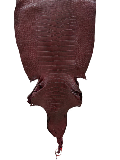 45 cm Grade 3/4 Bordeaux Matte Wild American Alligator Leather - Tag: LA23-0034051