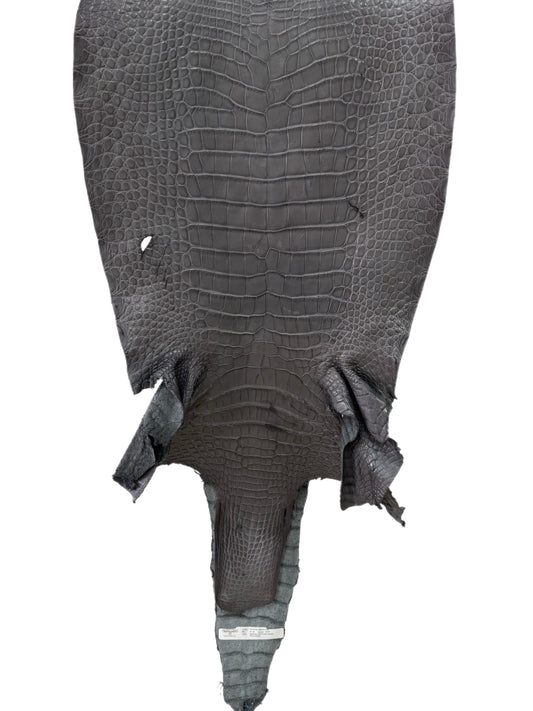 41 cm Grade 3/4 Serpentine Grey Matte Wild American Alligator Leather - Tag: LA23-0040877