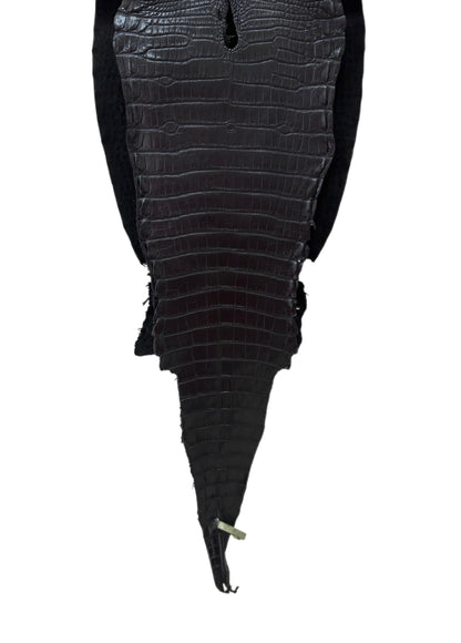 30 cm Grade 1/2 Metallic Black Shimmer Matte Farm-Raised American Alligator Leather - Tag: LA17-0274718