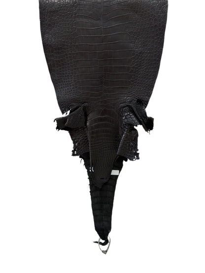 32 cm Grade 1/2 Black Matte Farm-Raised American Alligator Leather - Tag: LA23-0531321