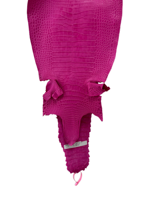 29 cm Grade 2/3 Rosa Matte Farm-Raised American Alligator Leather - Tag: FL21-0024790