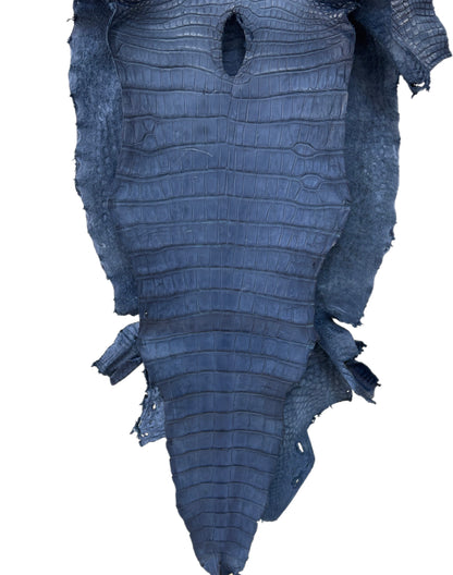 52 cm Grade 2/3 Indigo Matte Farm American Alligator Leather - Tag: LA23-0033780