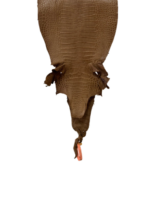 24 cm Grade 2/3 Cammello Matte Farm-Raised American Alligator Leather - Tag: LA24-0228933